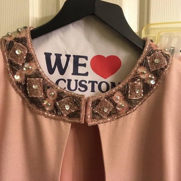 Light Rose Colored Dress Suit. When a great impression matters! ( make offer) - Picture 2 of 6